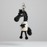 Féktelen ló - Fekete és fehér szívvel Kulcstartó